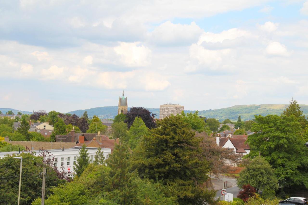Spacious 3Br Victorian Cheltenham Loft Flat In Cotswolds - Free Parking Apartment Екстериор снимка