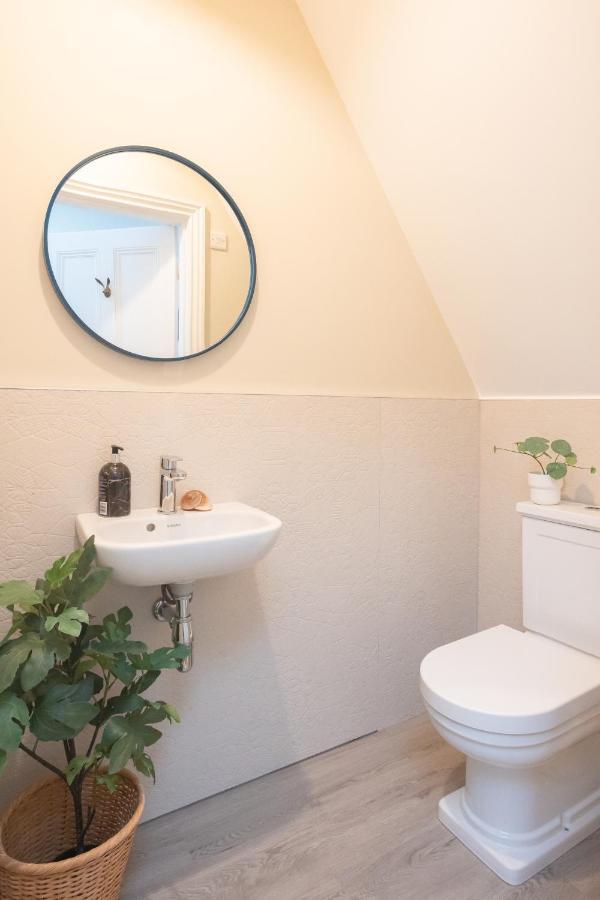 Spacious 3Br Victorian Cheltenham Loft Flat In Cotswolds - Free Parking Apartment Екстериор снимка