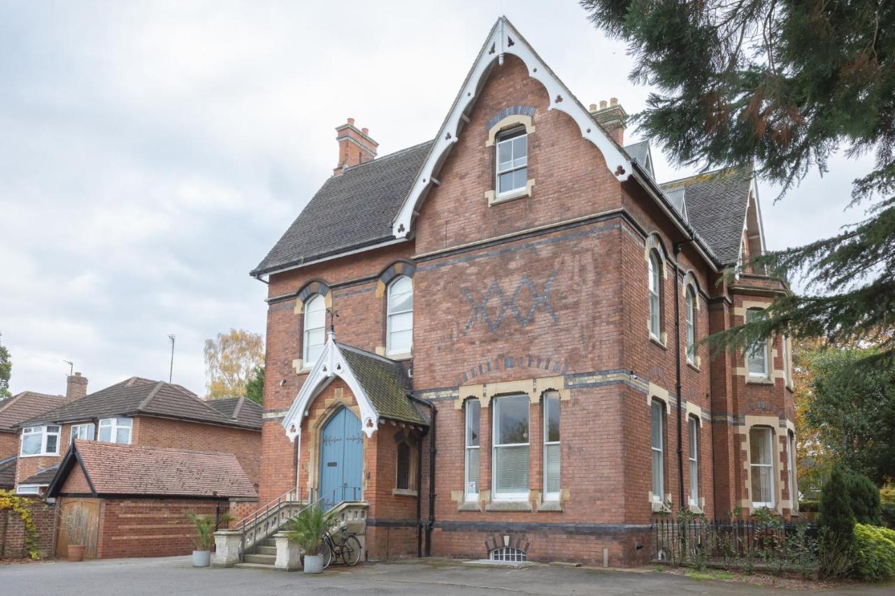 Spacious 3Br Victorian Cheltenham Loft Flat In Cotswolds - Free Parking Apartment Екстериор снимка